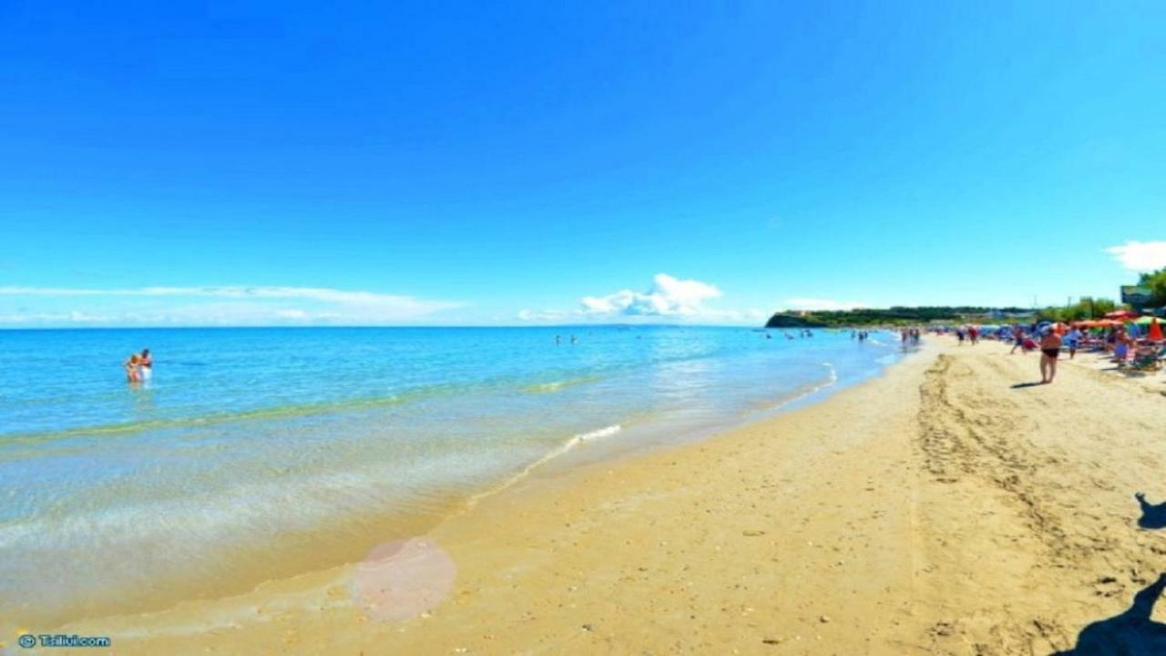 Mistral Seaview Homes Vila *